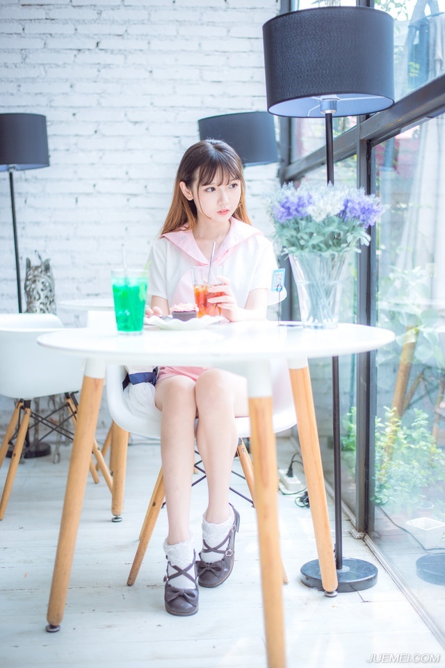“季常，你去传唤幼常，我有书信让他代我转交主公。”